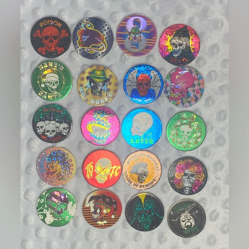 POGs Lot of 42 Skulls with Foil 1990’s - Picture 2 of 14